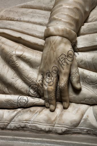 Detail of the left hand from the sculpture of the Funerary Monument of Matteo Fieschi, Genoa Cathedral (St. Lawrence Cathedral), De Marini Chapel.