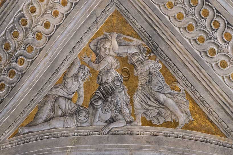 Dettaglio pennacchio Morte di Orfeo, finto bassorilievo di Andrea Mantegna nella Camera Picta, Palazzo Ducale Mantova