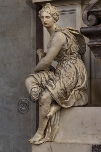 Personificazione della Pittura, scultura di Battista Lorenzi per il Sepolcro di Michelangelo Buonarroti nella Basilica di Santa Croce a Firenze