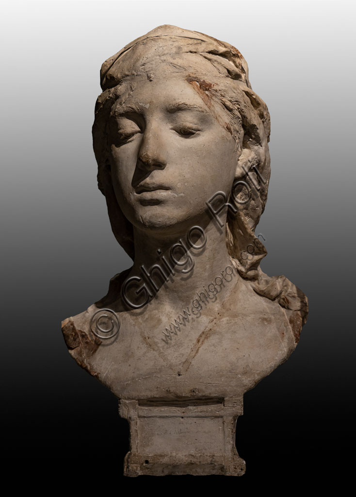 Scultura in gesso 'Pia de' Tolomei' di Domenico Trentacoste del 1896, figura femminile ispirata al Purgatorio di Dante Alighieri