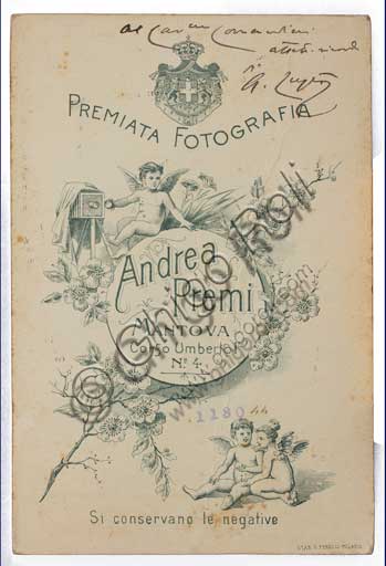 Retro cartolina con ritratto fotografico del pittore Albano Lugli, Collezione Assicoop-Unipol