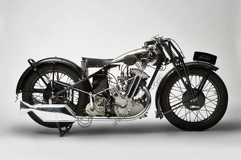 Foto della moto d'epoca Sarolea B Supersport 350 del 1935, restaurata
