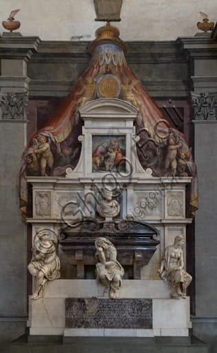 Monumento sepolcrale di Michelangelo con le statue delle arti nella Basilica di Santa Croce, Firenze