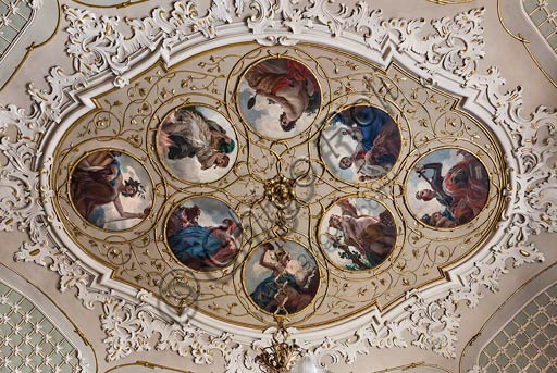 Medaglione centrale soffitto Sala della Consulta, Palazzo del Comune Cremona, dipinto Antonio Rizzi