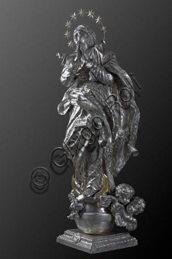 Statua della Madonna Immacolata di Francesco Maria Schiaffino, Museo del Tesoro della Cattedrale di San Lorenzo, Genova