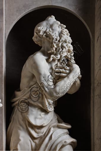Statua di San Girolamo, dettaglio scultoreo di Giangiacomo e Guglielmo Della Porta nella Cappella Cybo, Duomo di Genova.