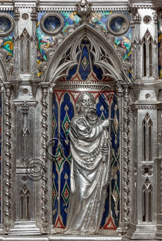 Saint statuette holding a scroll, silver altar, Museum of the Opera del Duomo Florence