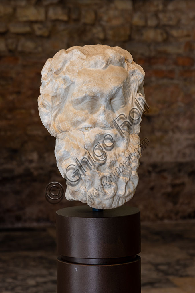 Testa di Sileno in marmo del II secolo d.C., Capitolium, area archeologica di Brescia Unesco