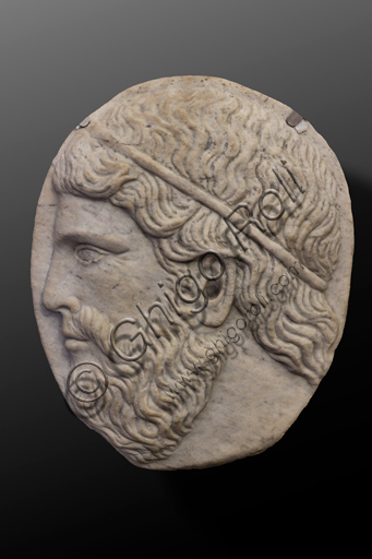 Scultura medievale Volto Maschile in marmo bianco, XIII secolo, Museo Nazionale del Ducato di Spoleto, Rocca Albornoz