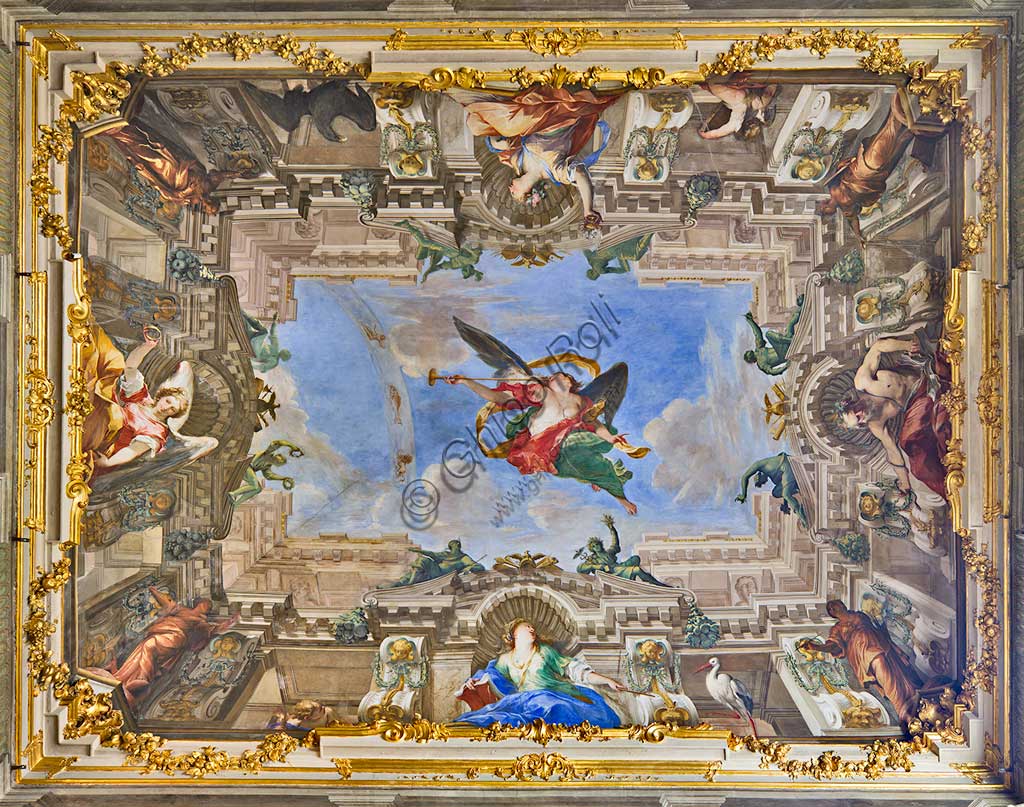 Genova, Palazzo Reale (già Balbi Durazzo), Sala della Fama dei Balbi: la volta con "Allegoria della Fama e Figure Allegoriche", affresco di Valerio Castello e Giovanni Maria Mariani, 1755.Patrimonio mondiale dell'Umanità UNESCO.