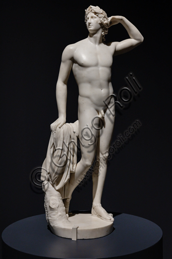 "Apollo che si incorona", 1781-2, di Antonio Canova (1757 - 1822), marmo.