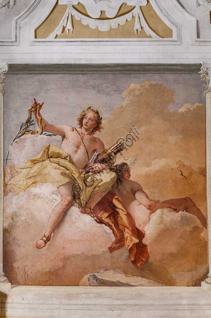 Vicenza, Villa Valmarana ai Nani, Foresteria, Stanza dell'Olimpo:  "Apollo e Diana". Affresco di Giambattista Tiepolo, 1757.