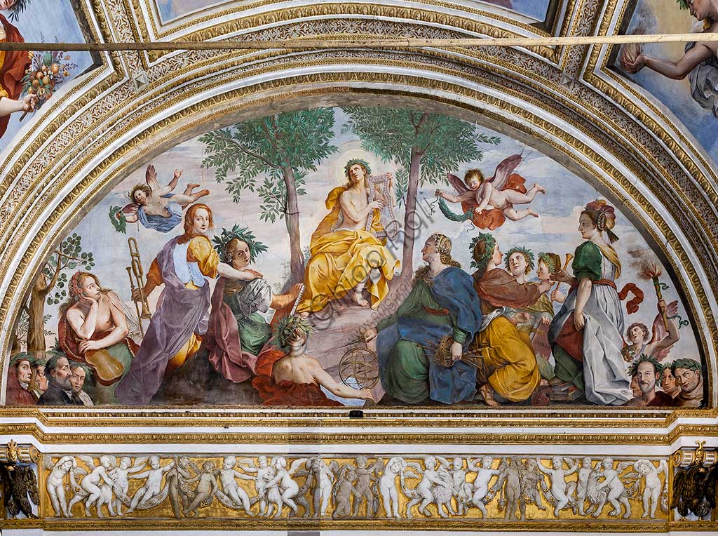 Mantua, Palazzo Ducale (Ducal Palace),The Ducal Apartment, Hall of the Mirrors (formerly the Great Gallery), the lunette in the background: "Apollo and the Muses". Frescoe by Carlo Santner, 1618.