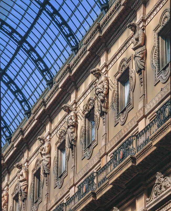  Vittorio Emanuele II Gallery, open in 1867. Detail of the architecture.