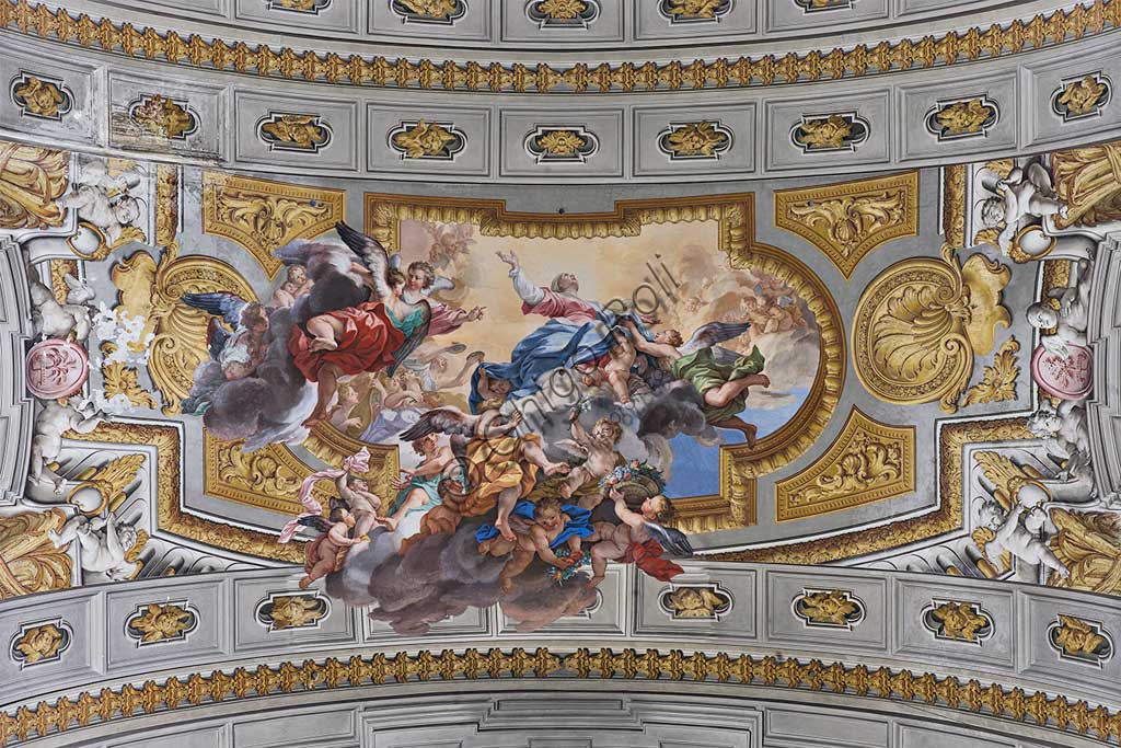Roma, Chiesa di S. Ignazio di Loyola, interno, transetto: "Assunzione di Maria".  Affresco di Ludovico Mazzanti.