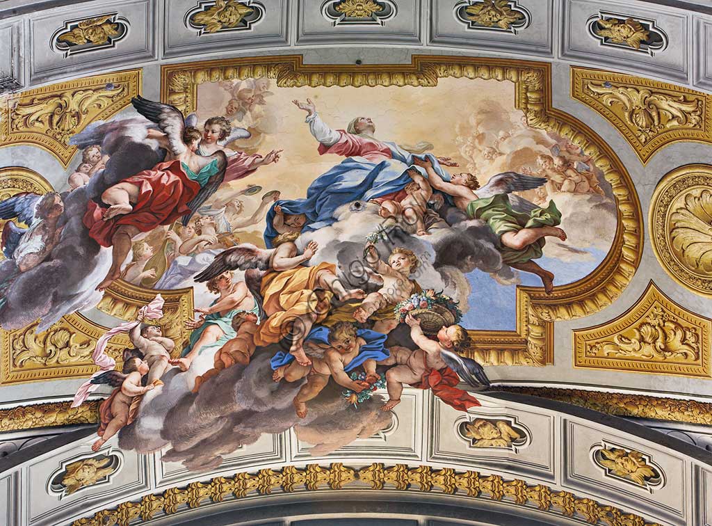 Roma, Chiesa di S. Ignazio di Loyola, interno, transetto: "Assunzione di Maria".  Affresco di Ludovico Mazzanti.