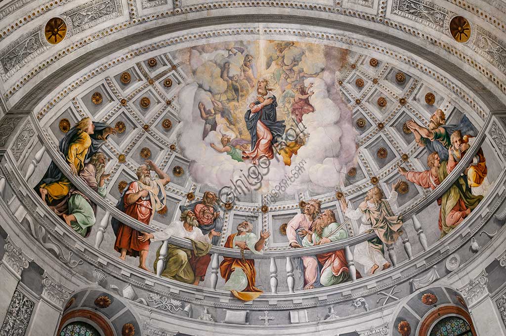 Verona, Duomo, interior: apse. In the apsidal basin: "Assumption of Mary". Frescoes by Francesco Torbido on drawings by Giulio Romano, 1534.