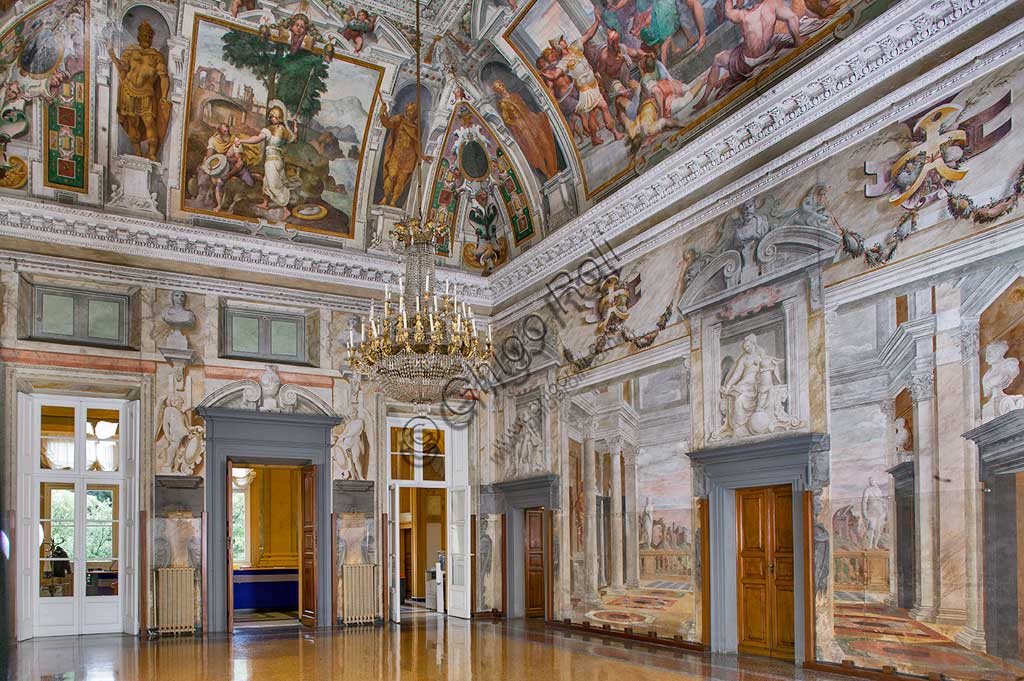 Genova, Villa Pallavicino delle Peschiere: il salone. Affreschi di Giovanni Battista Castello, detto "il Bergamasco", ca. 1560.