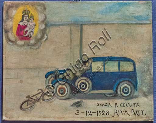 Bergamo, Museo Bernareggi: ex-voto novecentesco con scena di incidente tra auto e bicicletta.