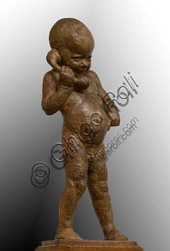 Ulderico Fabbri (Ferrara 1897-1970): "Child on the Phone"; sculpture; Height cm. 97.