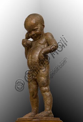 Ulderico Fabbri (Ferrara 1897-1970): "Child on the Phone"; sculpture; Height cm. 97.