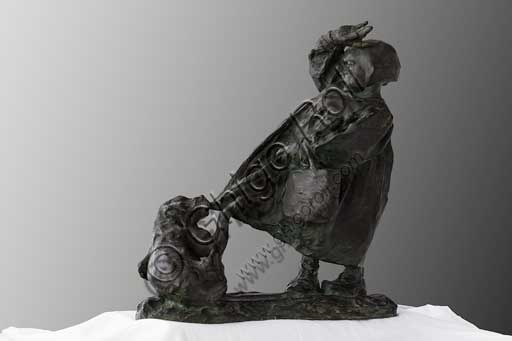 Assicoop - Unipol Collection:  Giuseppe Graziosi (1879 - 1942), "A Chid and his Little Dog", (bronze, h. cm 43).