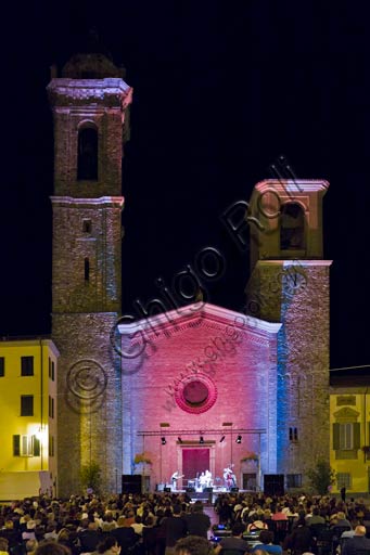 Bobbio, Piazza Duomo: concerto serale di Paolo Fresu.