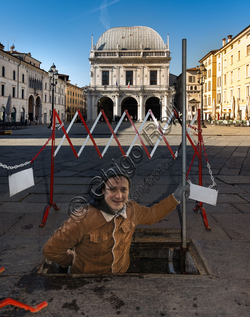 Brescia. "Brescia Underground" Association: the president, Andrea Busi, enters a basement under the Clock Tower and Beccaria street.