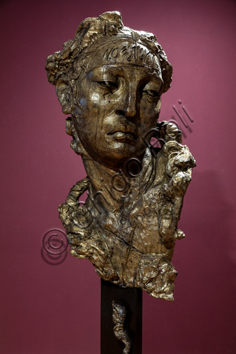 Fontanellato, Labirinto della Masone, Franco Maria Ricci Art Collection, temporary art Exhibition, one of Javier Marìn's Sculptures: "Cabeza de Mujer. No estoy aquì", 2015. Bronze
