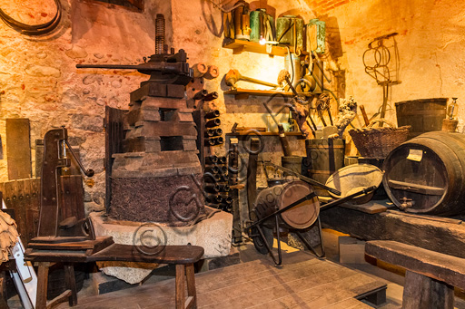 Candelo, Ricetto (fortified structure), the Eco Museum: the room dedicated to viticulture.