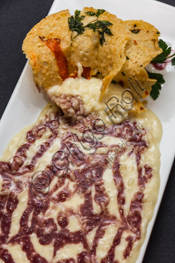 Candelo, Ricetto (fortified structure) Restaurant Il Torchio 1763:  Biellese risotto with Nebbiolo wine sauce and parmesan basket.