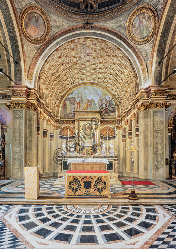 Chiesa di S.Maria presso S.Satiro: veduta del finto presbiterio disegnato dal Bramante.