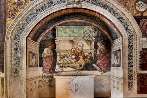  Orvieto,  Basilica Cathedral of Santa Maria Assunta (or Duomo), the interior, Chapel Nova or Chapel of St. Brizio, Chapel of the Holy Bodies: "Lamentation of the Dead Christ" between the two saints of Orvieto (S. Parenzo on the right and S. Faustino on the left), by Luca Signorelli, 1500 - 1504.