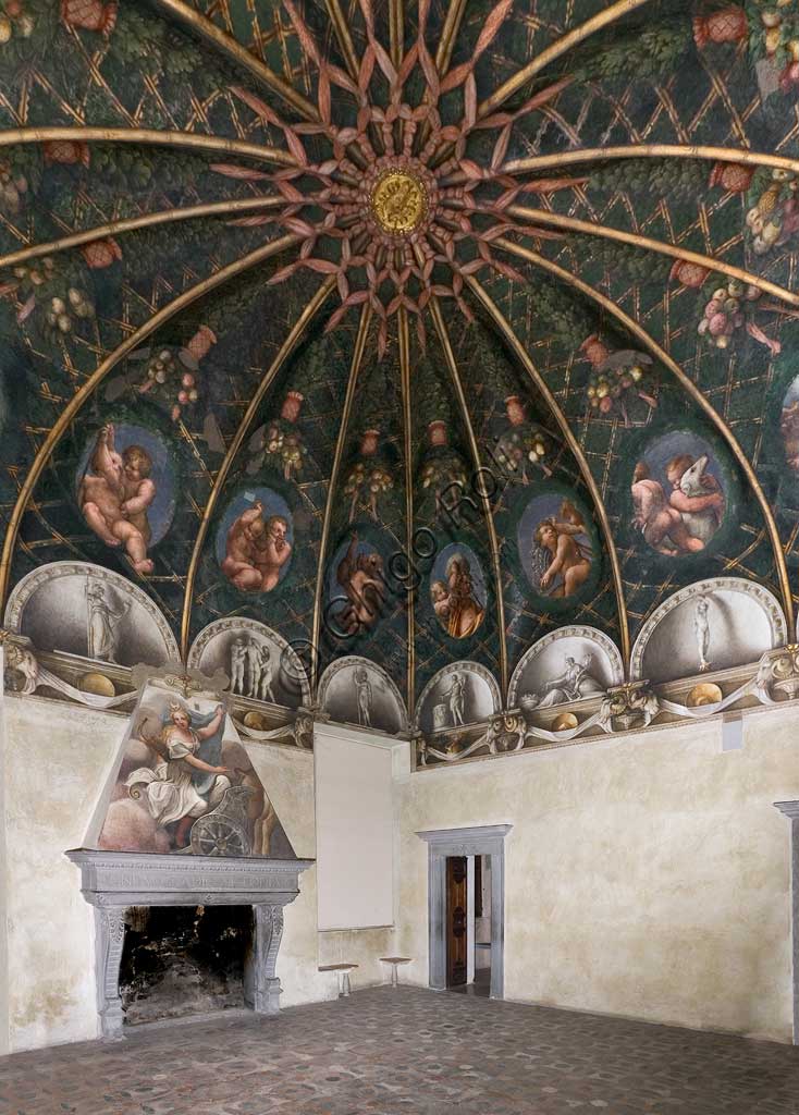 Convento di San Paolo, camera di Giovanna da Piacenza: affreschi di Antonio Allegri " il Correggio " (1518-1519).