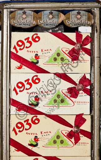  Cremona, Solferino Street, Sperlari Shop: sale of nougat, pickled fruit and typical products from 1836: labels and nougat confections.