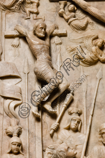 , Genoa, Duomo (St. Lawrence Cathedral), inside, the Southern aisle, southern wall: "Crucifixion" (1443) from the funerary monument of Girolamo Calvi, by Lombard artist of the Gagini workshop.Detail of one of the thieves.