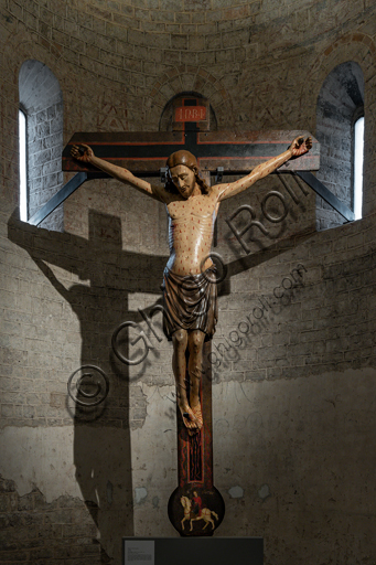 Spoleto, Chiesa di S. Eufemia: "Crocifisso", scultura in legno dipinto, del maestro di S. Ponziano, 1325.