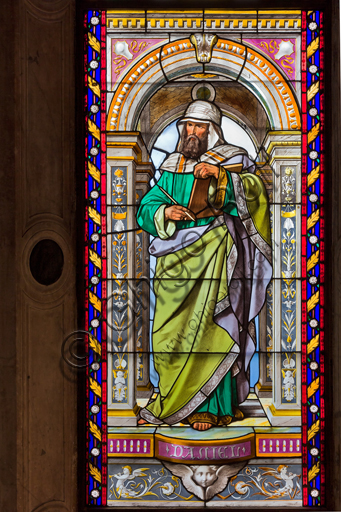 Genoa, Duomo (St. Lawrence Cathedral),   the Chapel of St. John the Baptist: stained glasses by Pompeo Bertini, 1870.Detail with Daniel.