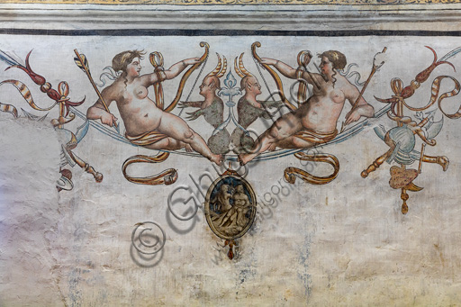 Fontanellato, Rocca Sanvitale, sala delle donne equilibriste: particolare degli affreschi.