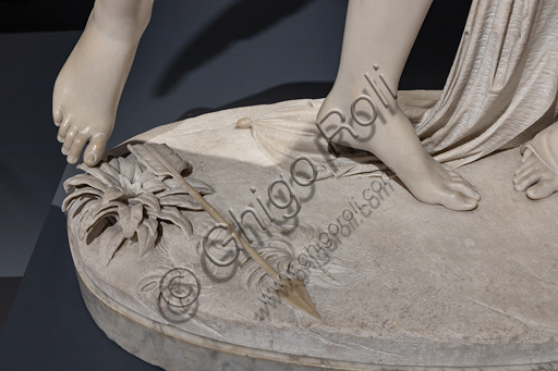 "Amore e Psiche", 1845, di Giovanni Maria Benzoni (1809-1873), marmo. Particolare dei piedi.