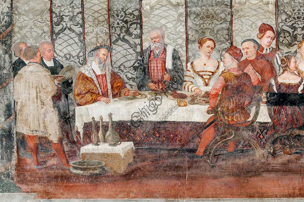 Cavernago, Malpaga Castle or Colleoni Castle, Hall of Honour: cycle of frescoes depicting the visit of Christian I of Denmark to Bartolomeo Colleoni, by Marcello Fogolino, (some historians attribute these frescoes to Romanino), 1474. Detail of the banquet.