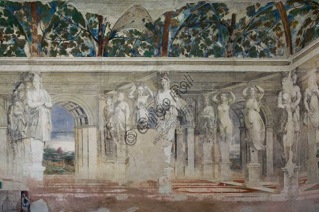 Voghiera, Delizia di Belriguardo, una delle 19 prestigiose residenze, (chiamate delizie) degli Este, Sala delle Vigne: particolare del ciclo di affreschi ,  opera di Girolamo da Carpi, con aiuti di Dosso Dossi e Benvenuto Tisi da Garofalo, 1537. I soggetti delle decorazioni sono tralci di vite, grappoli d'uva e cariatidi.