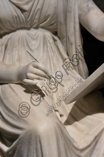 "Princess Leopoldina Esterhazy while painting", 1805-18, by Antonio Canova (1757 - 1822), marble. Detail of the hand while painting.