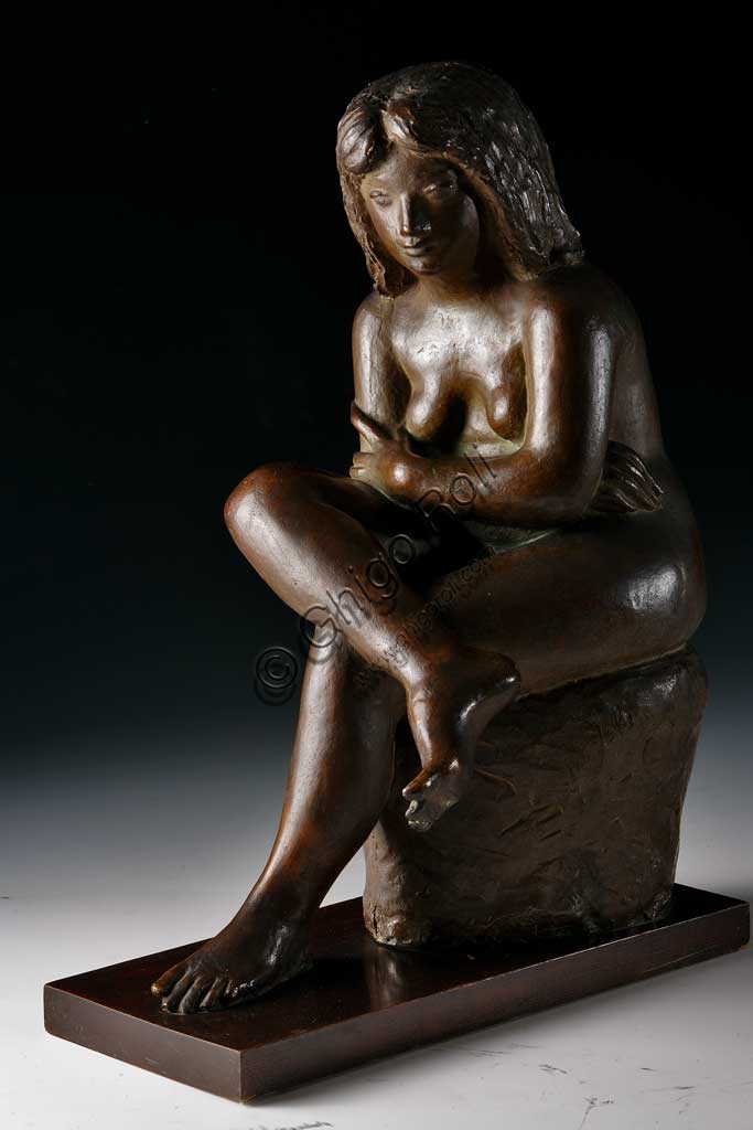 Collezione Assicoop - Unipol: Ivo Soli (1898-1976), "Donna seduta". Bronzo.