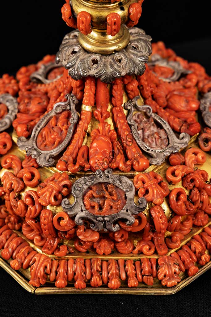  Monreale Cathedral, Diocesan Museum: chalice in coral, silver filigree and gilded copper, manufactured by the Trapani silversmith Francesco Iacono in the 18th century. Detail.