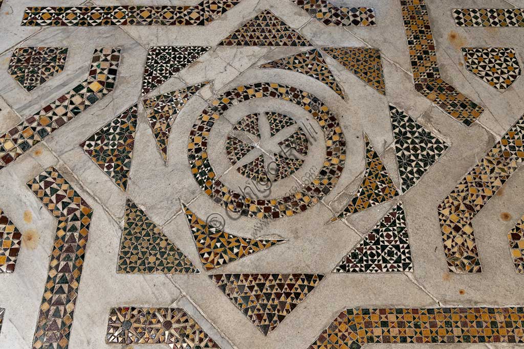  Monreale Cathedral, Northern transept: mosaic floor in opus sectile with geometric motifs. For whatr concerns, the pavement of the cathedral, this sector is the best preserved, almost entirely original: a medieval work dating back to 1177-1183.