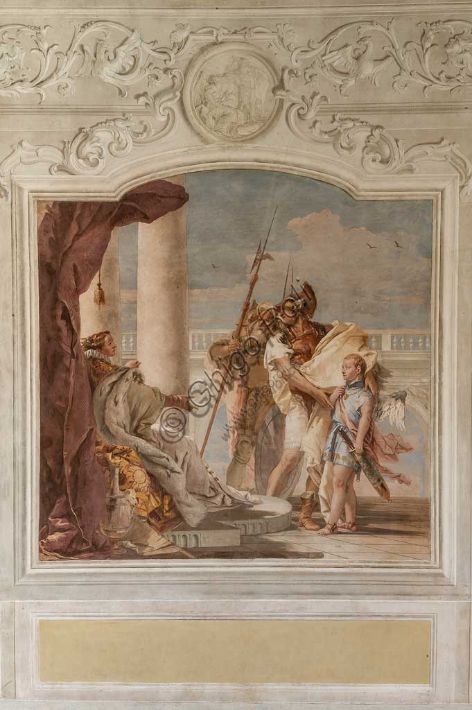 Vicenza, Villa Valmarana ai Nani, Palazzina, la terza stanza o stanza dell' Eneide: "Enea presenta a Didone Amore nelle sembianze di Ascanio". Affreschi di Giambattista Tiepolo, 1756 - 1757.