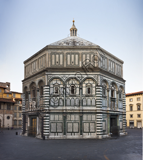 Florence, the Baptistery of St. John, exterior: the North  Eastern façade in Carrara white marble and green Prato marble with the doors by Lorenzo Ghiberti. On the east side, there is the Door of Paradise