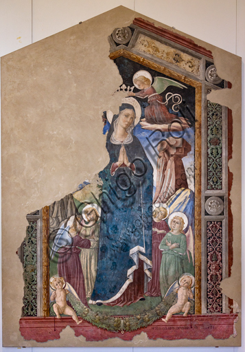 Foligno, Palazzo Trinci: Madonna incoronata dagli angeli, affresco staccato di Pierantonio Mezzastris, 1486. 