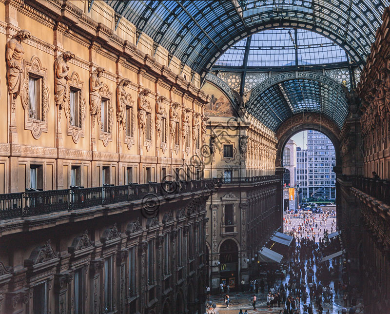 Galleria Vittorio Emanuele II, inaugurata nel 1867.